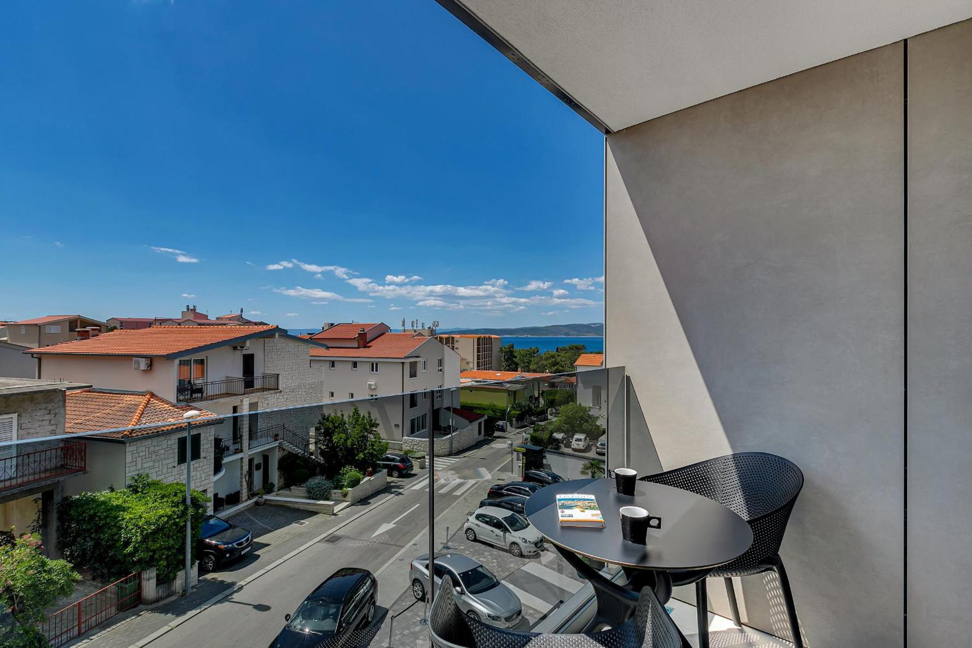 Hotel Noemia Baška Voda Buitenkant foto